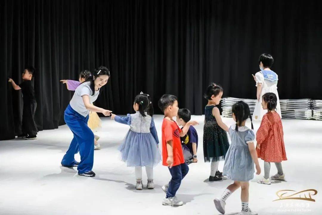 5小白亲子嘉年华如约而至一年一度的限定快乐又回来啦！AG真人百家家乐平台黄浦新玩法 上海文化广场202(图3)